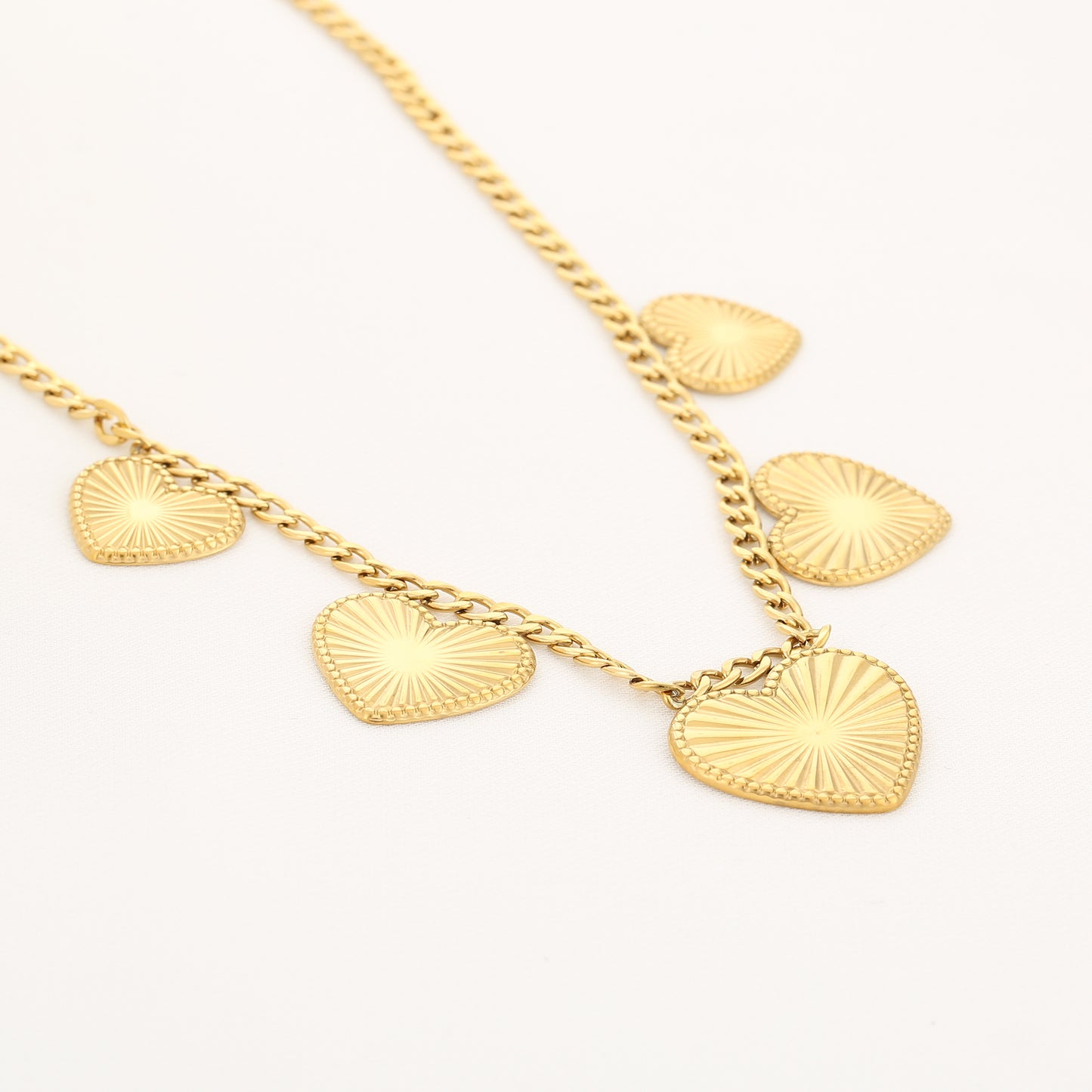Bedel-ketting Lots of love, GOUD