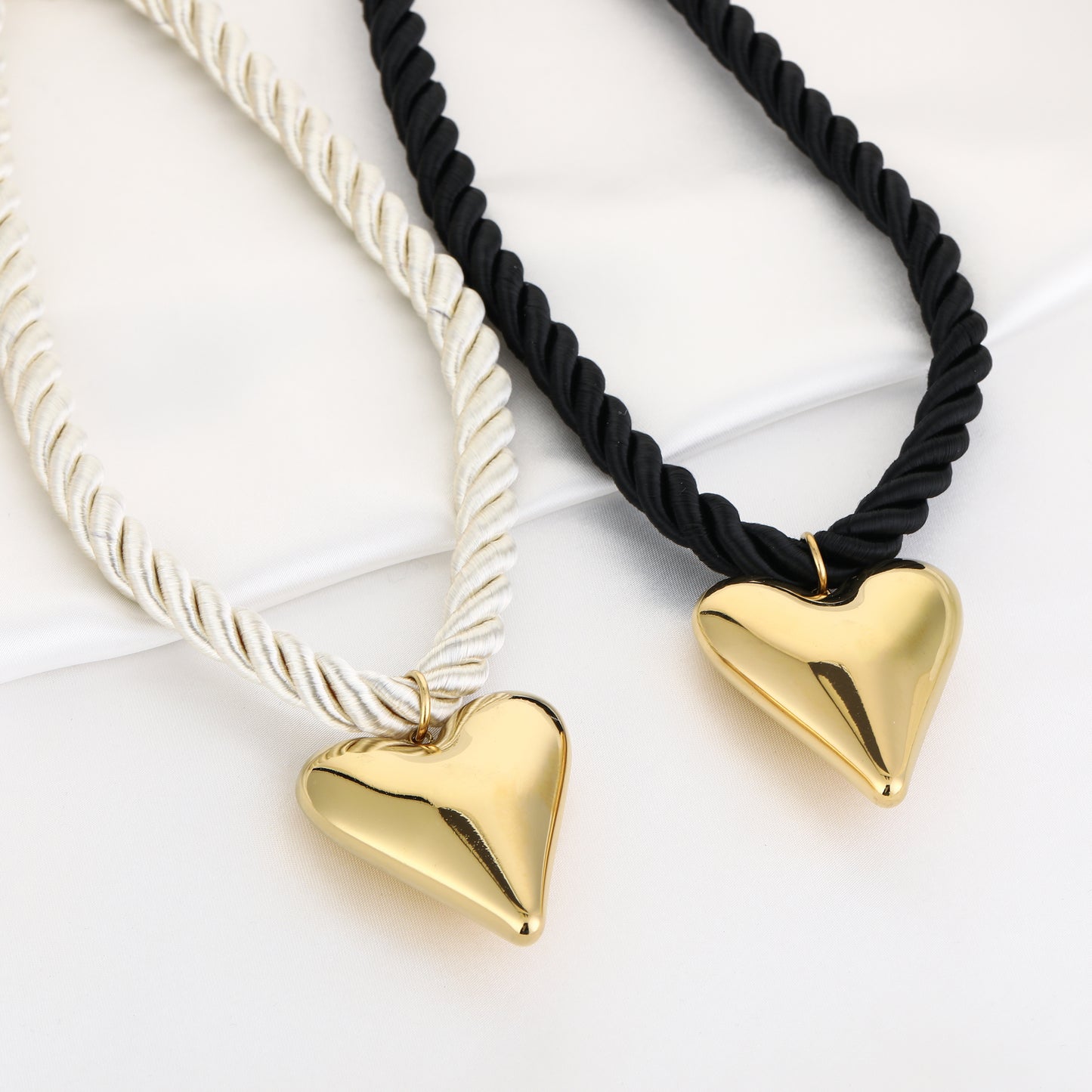 Touw ketting hart, Zwart