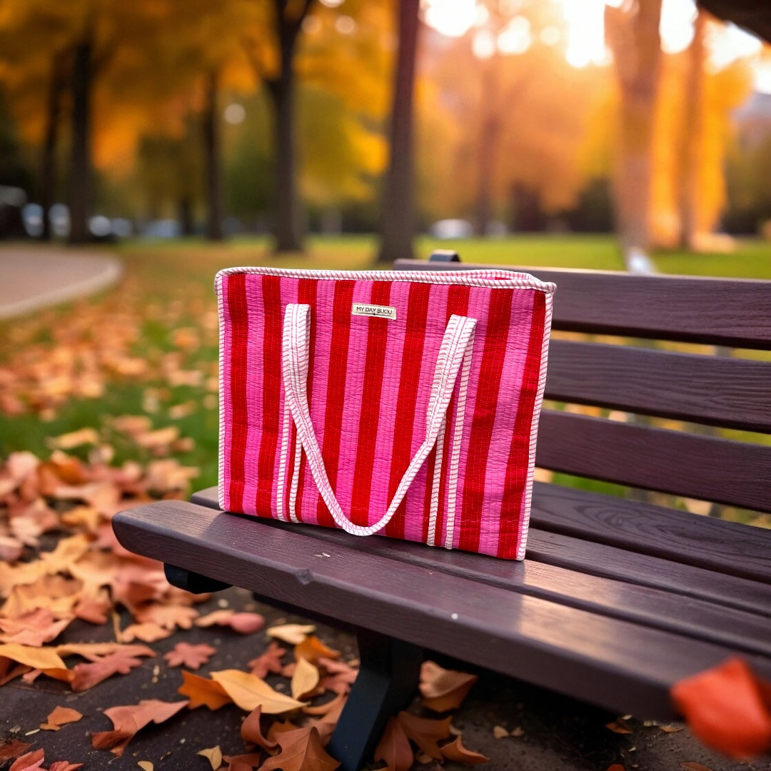 Tote with zipp Loesje red-pink