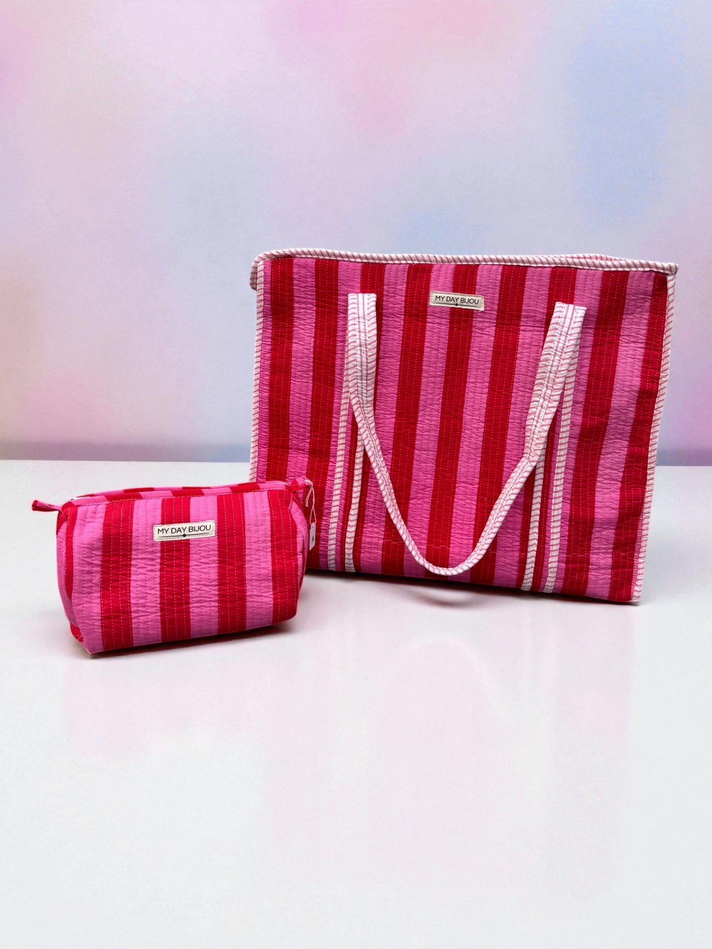 Tote with zipp Loesje red-pink