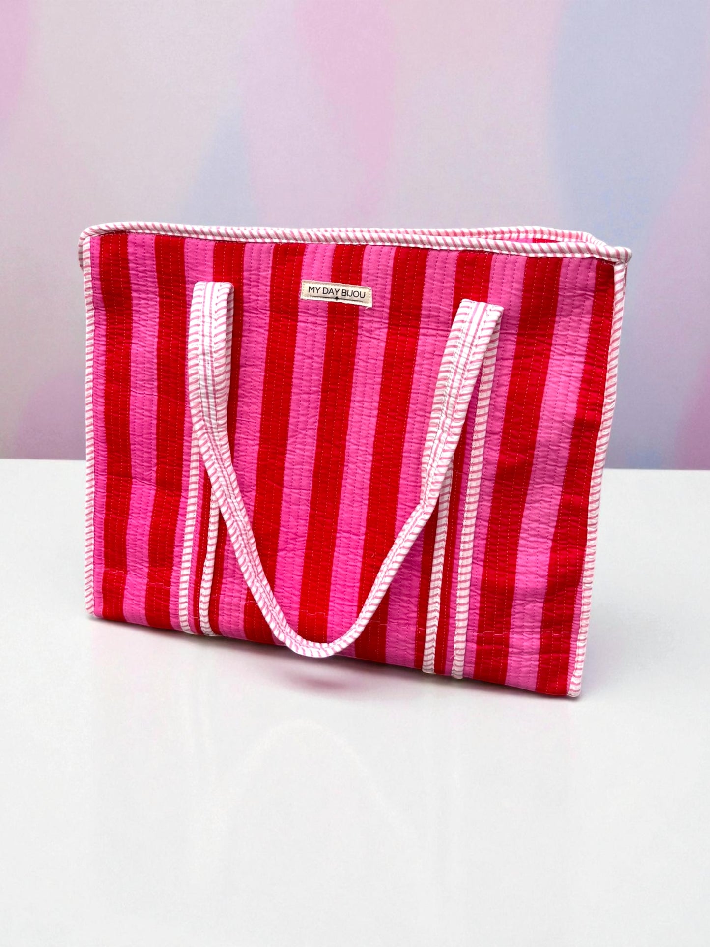 Tote with zipp Loesje red-pink