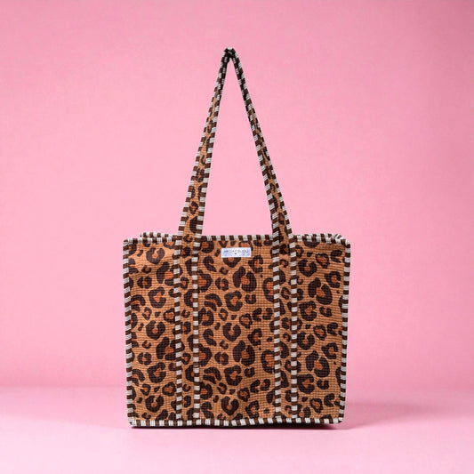 Tote with zipp caramel leopard